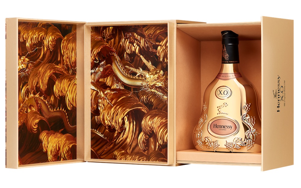 Hennessy's Year of the Dragon Bottles by Yang Yongliang | Lux Exposé