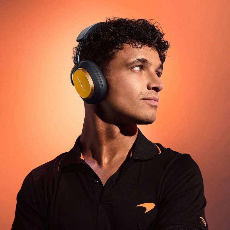 Bang & Olufsen 75周年記念写真集を含む コレクション計100部 Bang & Olufsen 75周年記念写真集を含む コレクション計100部 Bang